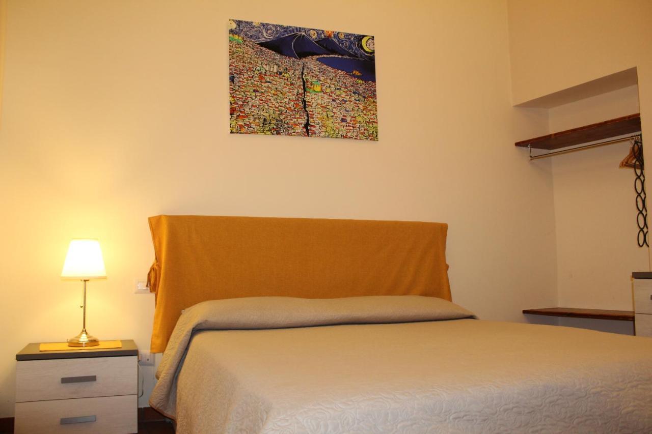 Gregorius Diamerisma Panoramic Terrace Naples Luaran gambar
