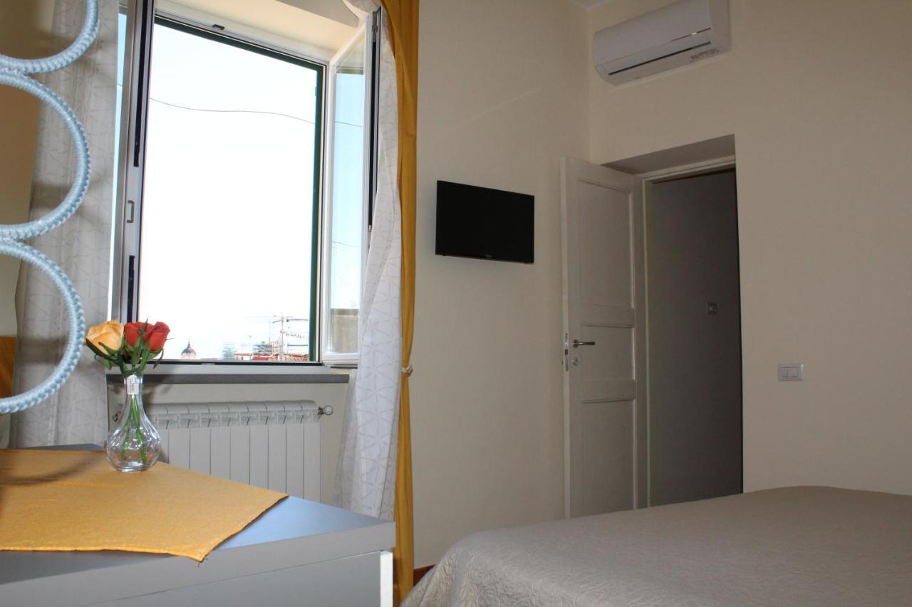 Gregorius Diamerisma Panoramic Terrace Naples Luaran gambar